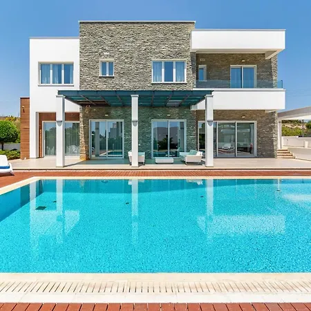 Dione By Ruidoso Luxury *